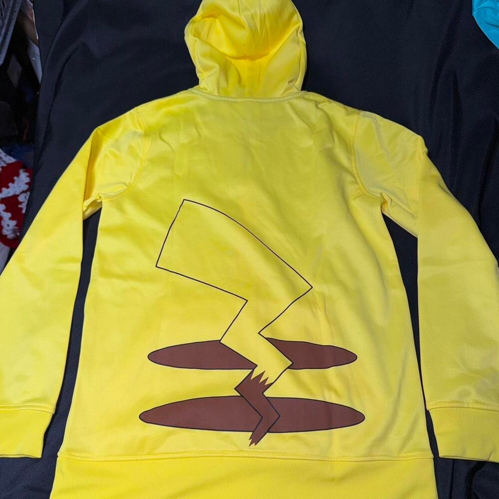 New Pokemon Hoodie - Picture 3 of 5